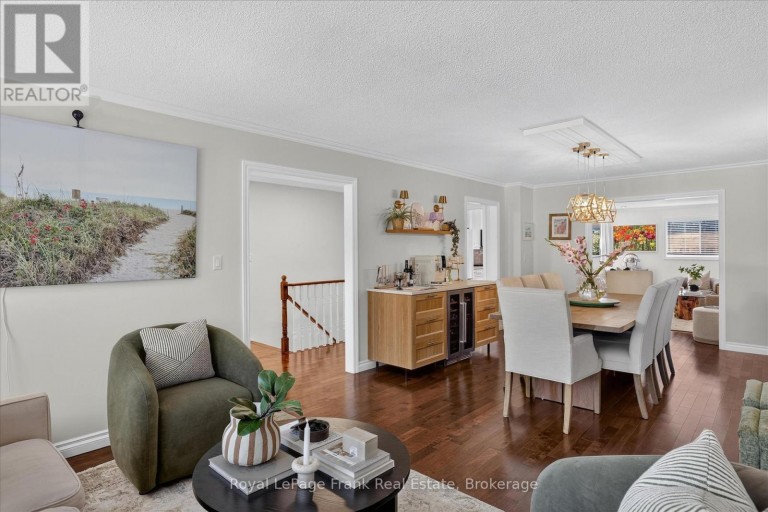 1465 WILDLARK DRIVE, Peterborough (Monaghan Ward 2), Ontario, K9K1X5