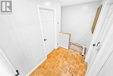 30 STANBRIDGE COURT Toronto (Malvern) Ontario photo 12