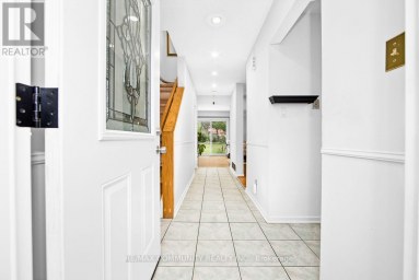 30 STANBRIDGE COURT Toronto (Malvern) Ontario photo 3