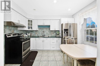 30 STANBRIDGE COURT Toronto (Malvern) Ontario photo 4