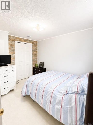 15 Silverwood, Miramichi, New Brunswick, E1V5Z1