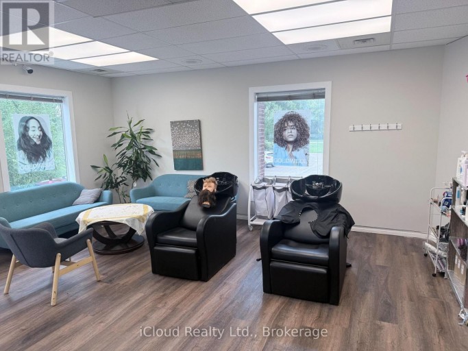UNIT 4 - 45 CAITHNESS STREET N, Haldimand, Ontario, N3W1L5