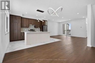 16 - 349 SOUTHDALE ROAD E London South (South W) Ontario photo 12