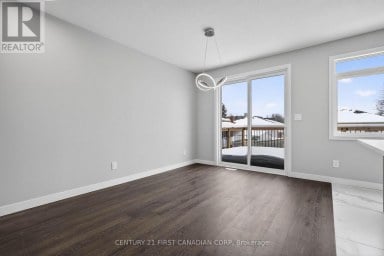 20 - 349 SOUTHDALE ROAD E London South (South W) Ontario photo 13