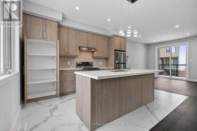 20 - 349 SOUTHDALE ROAD E London South (South W) Ontario photo 18