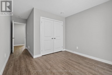 20 - 349 SOUTHDALE ROAD E London South (South W) Ontario photo 9