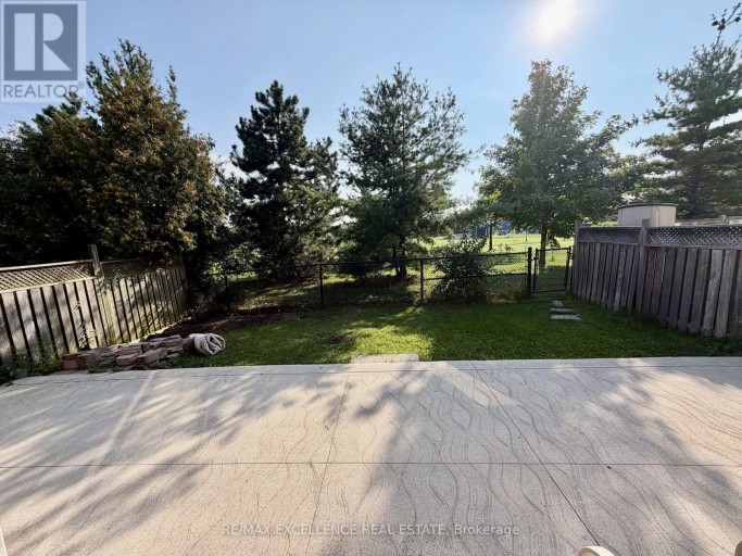 222 VINTAGE GATE, Brampton (Fletcher's Creek Village), Ontario, L6X5B2