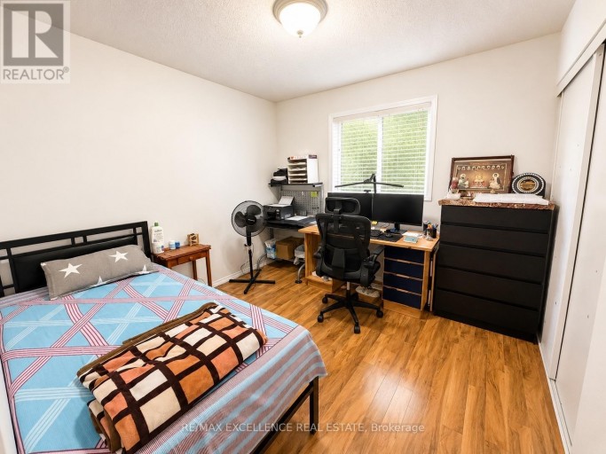 222 VINTAGE GATE, Brampton (Fletcher's Creek Village), Ontario, L6X5B2
