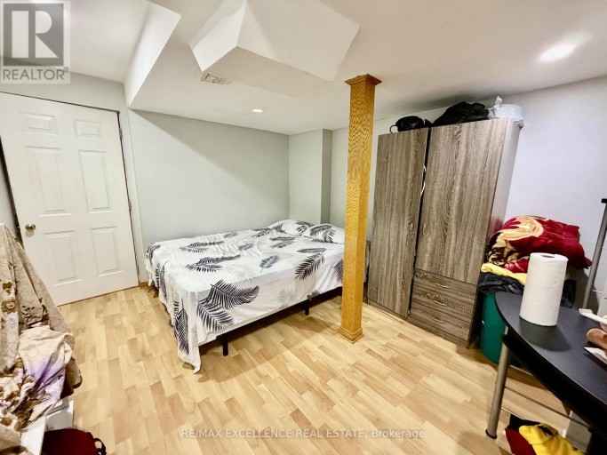 222 VINTAGE GATE, Brampton (Fletcher's Creek Village), Ontario, L6X5B2
