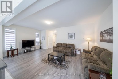 136 OGSTON CRESCENT Whitby Ontario photo 17