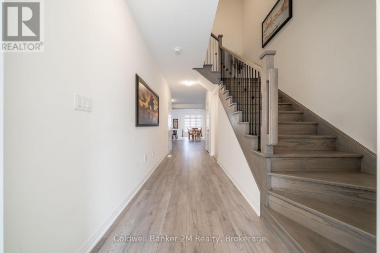 136 OGSTON CRESCENT, Whitby, Ontario, L1P0H3