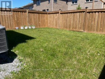 136 OGSTON CRESCENT Whitby Ontario photo 35