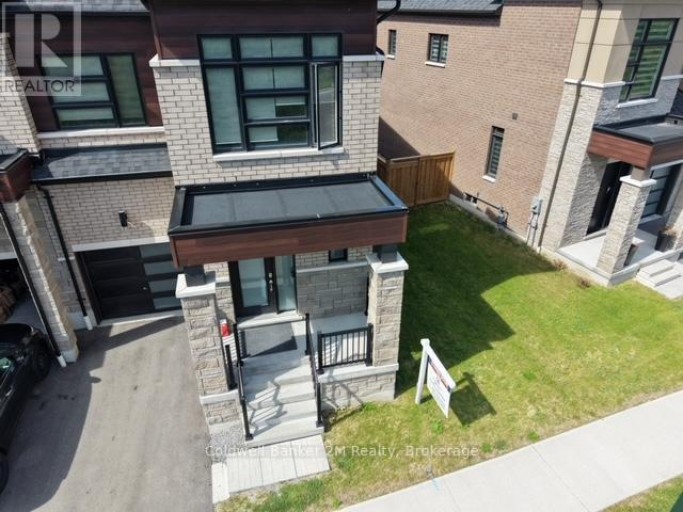 136 OGSTON CRESCENT, Whitby, Ontario, L1P0H3