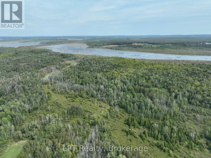387 SPRY LAKE ROAD, South Bruce Peninsula, Ontario, N0H2T0