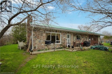 387 SPRY LAKE ROAD South Bruce Peninsula Ontario photo 4