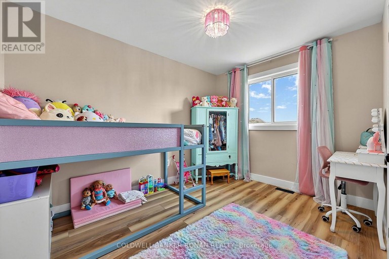 99 RUFFET DRIVE, Barrie (Edgehill Drive), Ontario, L4N0N7