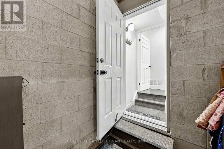 99 RUFFET DRIVE, Barrie (Edgehill Drive), Ontario, L4N0N7