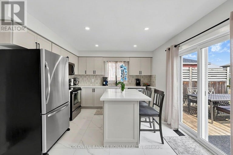 99 RUFFET DRIVE, Barrie (Edgehill Drive), Ontario, L4N0N7