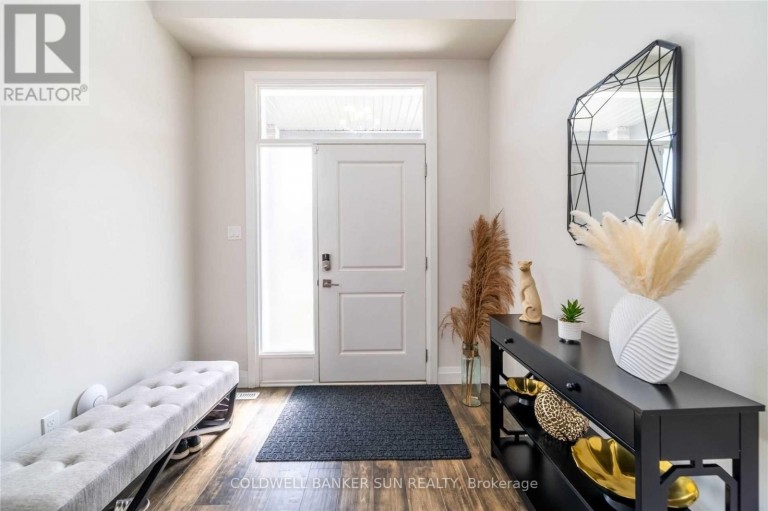 1301 SANDBAR STREET, London North (North I), Ontario, N6G0Y3