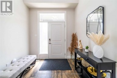 1301 SANDBAR STREET London North (North I) Ontario photo 4