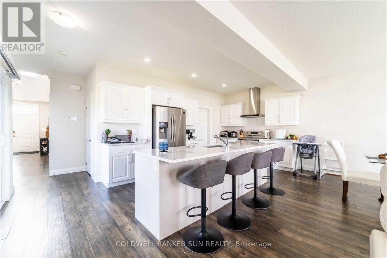 1301 SANDBAR STREET, London North (North I), Ontario, N6G0Y3