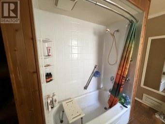 37 Albert ST E Sault Ste. Marie Ontario photo 7