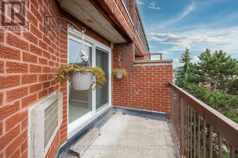 504 - 144 QUEEN STREET, Clarington (Bowmanville), Ontario, L1C1M9