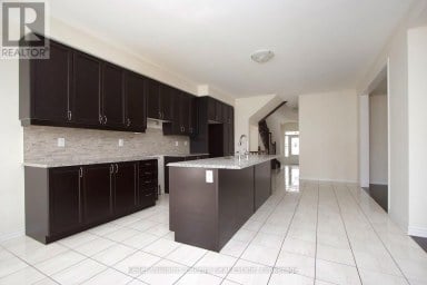 56 WESTFIELD DRIVE Whitby Ontario photo 10