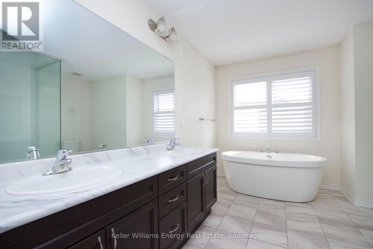 56 WESTFIELD DRIVE, Whitby, Ontario, L1P0E9