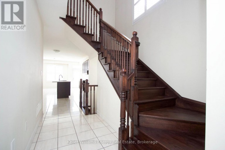 56 WESTFIELD DRIVE, Whitby, Ontario, L1P0E9