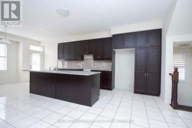 56 WESTFIELD DRIVE Whitby Ontario photo 8