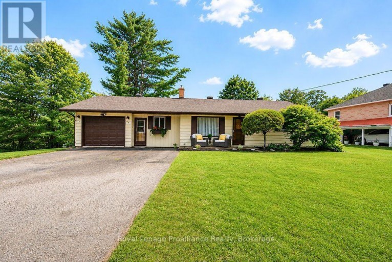 304 HASTINGS STREET N, Bancroft (Bancroft Ward), Ontario, K0L1C0