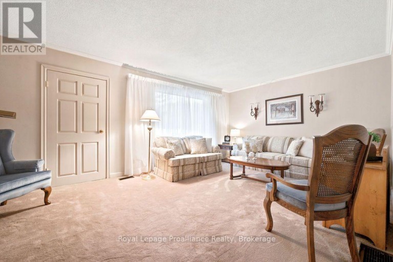 304 HASTINGS STREET N, Bancroft (Bancroft Ward), Ontario, K0L1C0