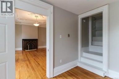 112 Queen Street Saint John New Brunswick photo 11