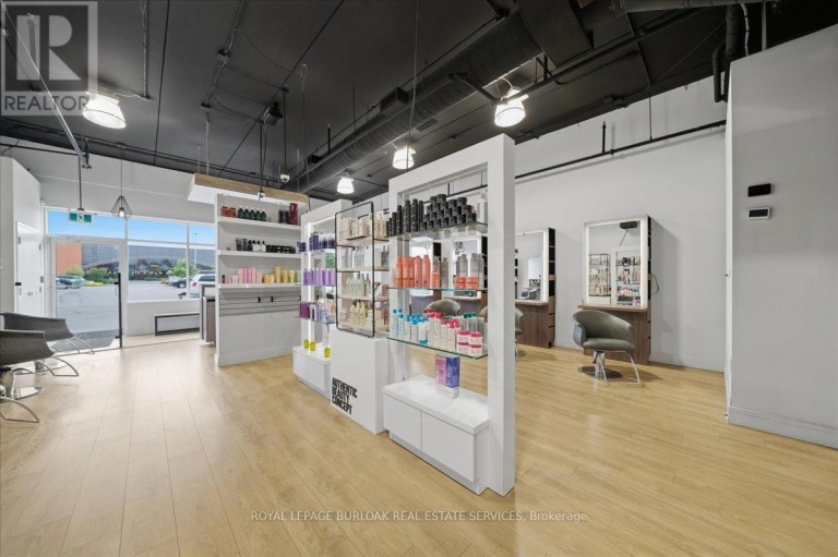 9 - 515 DUNDAS STREET W, Oakville (GO Glenorchy), Ontario, L6M1L9