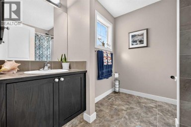 74 Heritage Landing Cochrane Alberta photo 35
