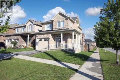 30 MOSES CRESCENT Clarington (Bowmanville) Ontario photo 1