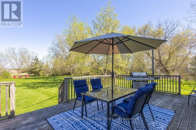 986 BLACK ROAD, Prince Edward County (Sophiasburg Ward), Ontario, K0K1W0