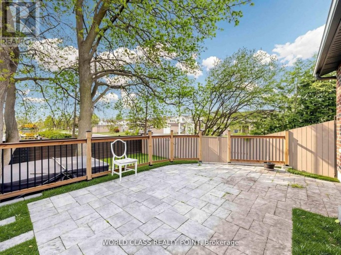 1638 NORWILL CRESCENT, Oshawa (Samac), Ontario, L1G7V2