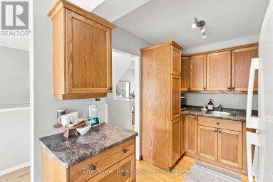 27 THE BRIDLE PATH Clarington (Bowmanville) Ontario photo 27