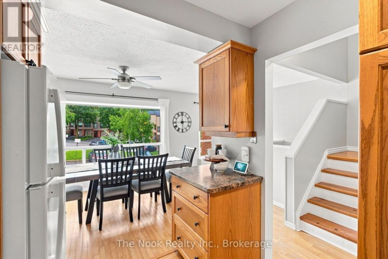 27 THE BRIDLE PATH, Clarington (Bowmanville), Ontario, L1C3W1