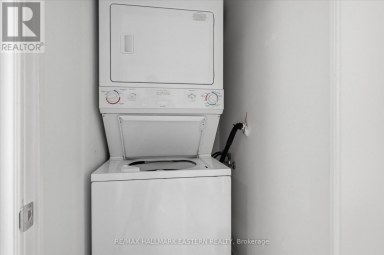 PH16 - 869 CLONSILLA AVENUE Peterborough (Otonabee Ward 1) Ontario photo 20