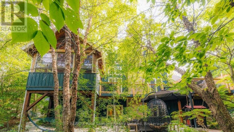 129 DAVOS DRIVE, Blue Mountains, Ontario, L9Y0S9