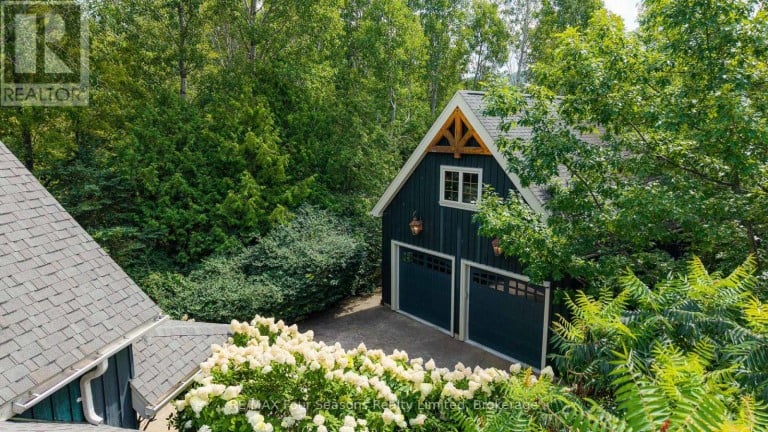 129 DAVOS DRIVE, Blue Mountains, Ontario, L9Y0S9