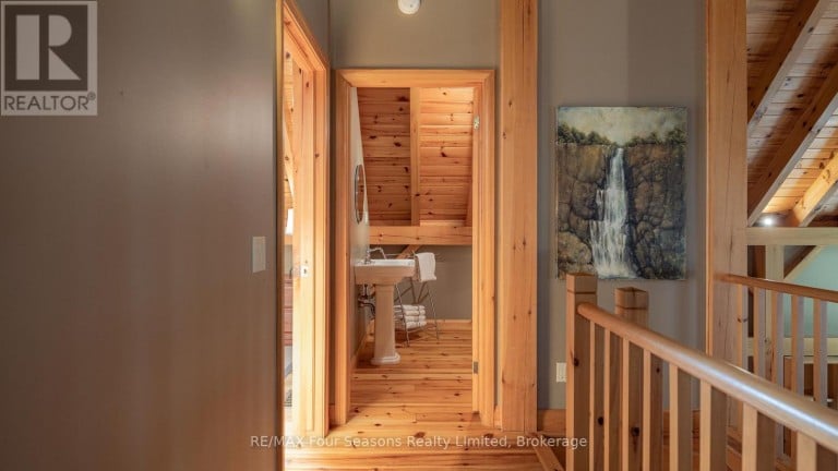 129 DAVOS DRIVE, Blue Mountains, Ontario, L9Y0S9