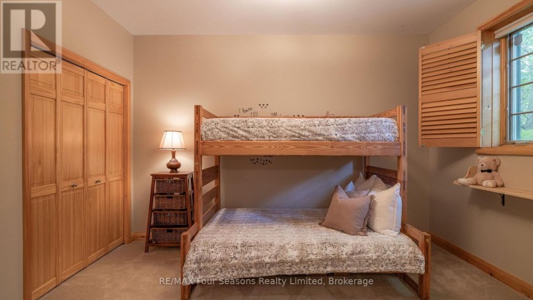129 DAVOS DRIVE, Blue Mountains, Ontario, L9Y0S9