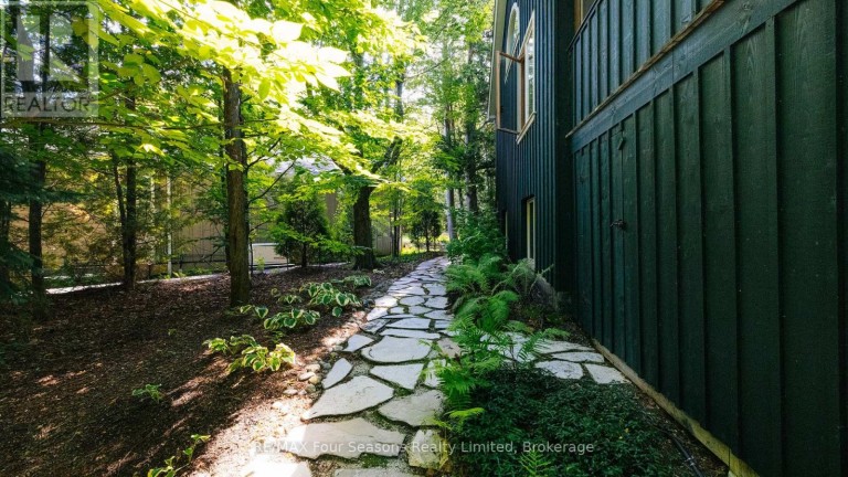 129 DAVOS DRIVE, Blue Mountains, Ontario, L9Y0S9