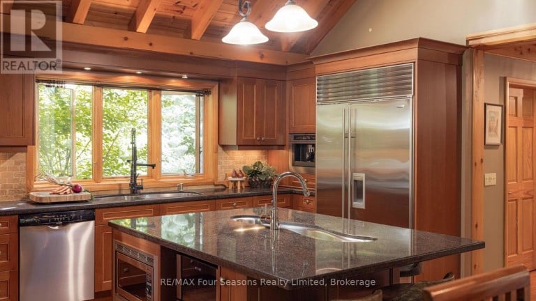 129 DAVOS DRIVE, Blue Mountains, Ontario, L9Y0S9
