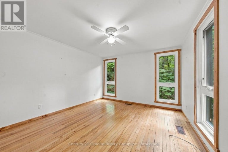 1131 KANAWA LANE, Algonquin Highlands (Stanhope), Ontario, K0M1S0