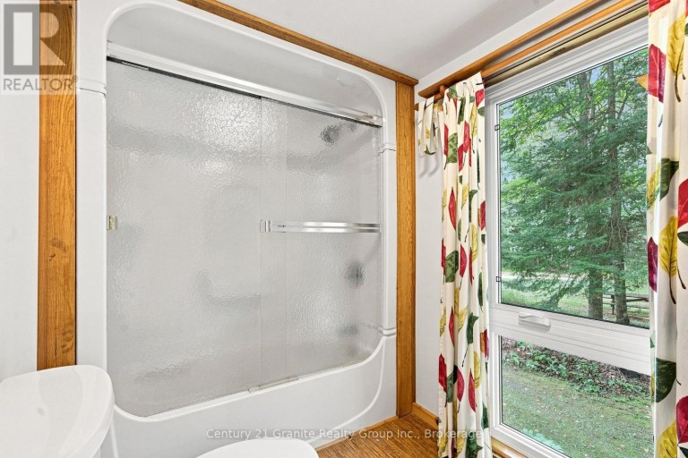 1131 KANAWA LANE, Algonquin Highlands (Stanhope), Ontario, K0M1S0